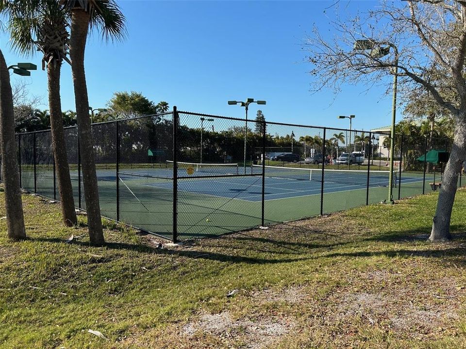 Bayside Park Lighted Tennis Courts.