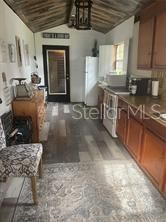 Recently Sold: $249,900 (1 beds, 1 baths, 776 Square Feet)
