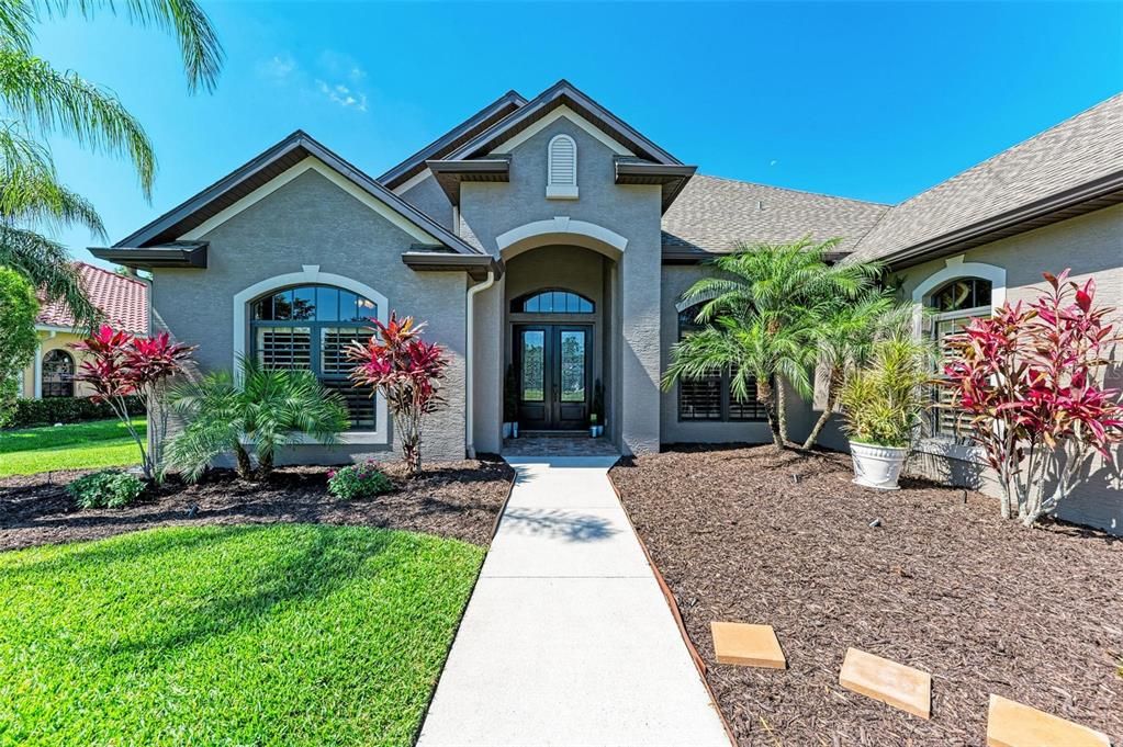Recently Sold: $874,000 (4 beds, 2 baths, 2565 Square Feet)