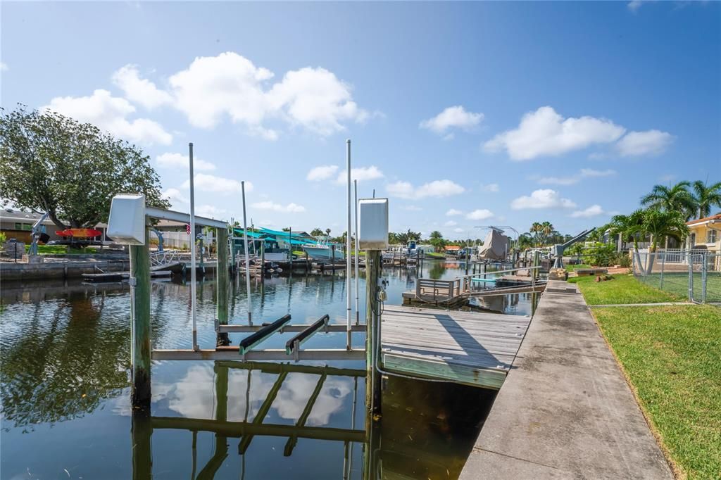 Boat Lift