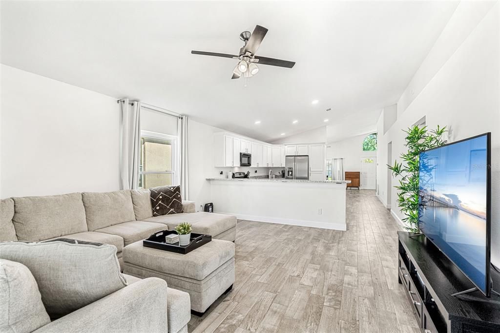 For Sale: $559,000 (4 beds, 2 baths, 2052 Square Feet)