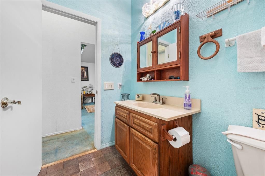 Guest Bathroom 2