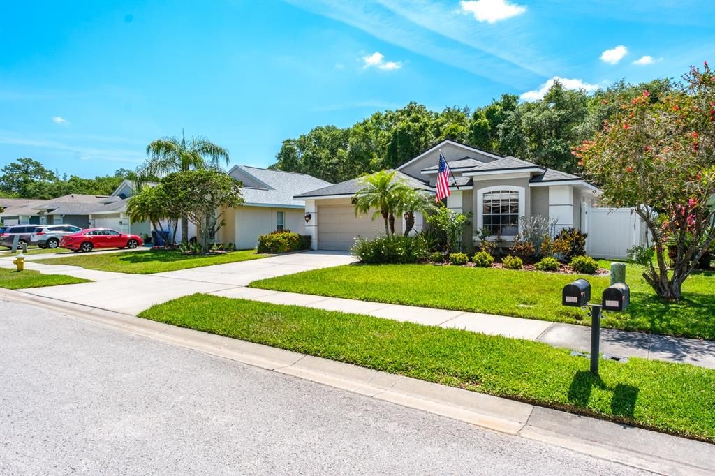 Recently Sold: $484,900 (3 beds, 2 baths, 1461 Square Feet)