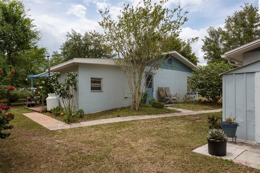 For Sale: $369,900 (3 beds, 2 baths, 1321 Square Feet)