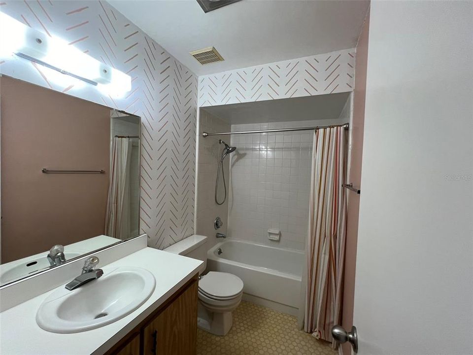 Guest Bathroom-second floor