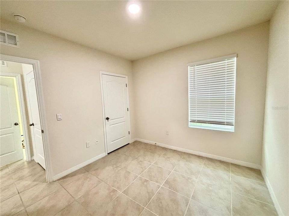 For Rent: $2,700 (3 beds, 2 baths, 1516 Square Feet)
