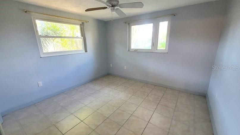 For Rent: $1,800 (3 beds, 2 baths, 1261 Square Feet)