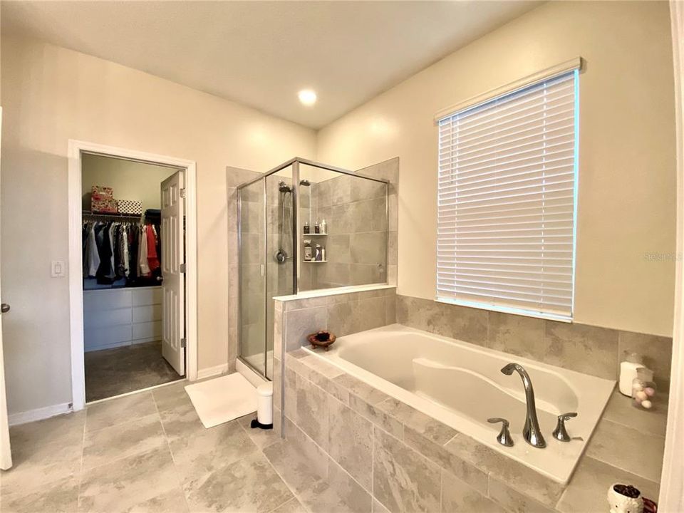Недавно арендовано: $2,650 (4 спален, 3 ванн, 2565 Квадратных фут)