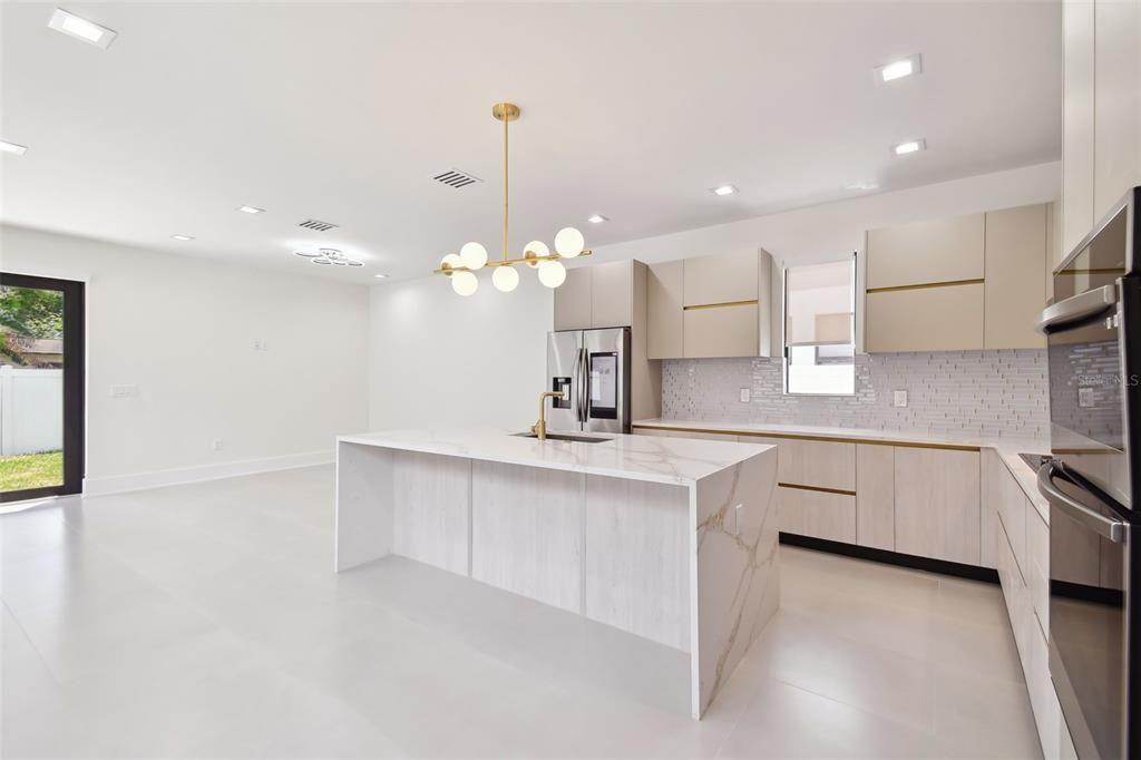 For Sale: $649,900 (3 beds, 2 baths, 2030 Square Feet)