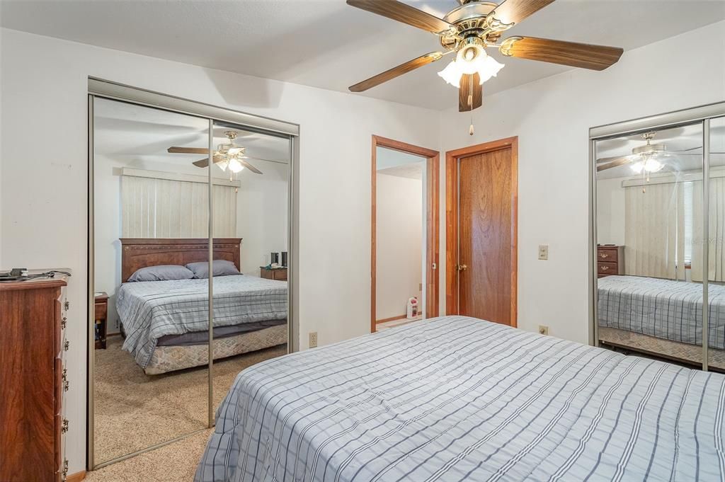 For Sale: $150,000 (1 beds, 1 baths, 1576 Square Feet)