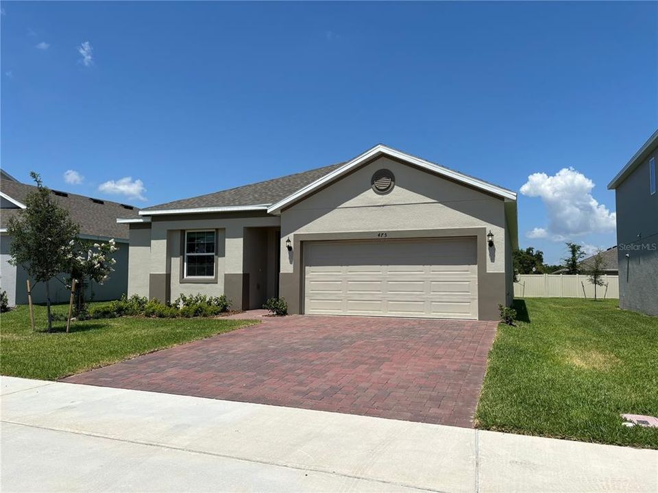 For Sale: $409,990 (4 beds, 2 baths, 1819 Square Feet)