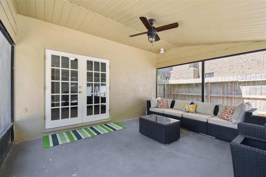 Active With Contract: $535,000 (4 beds, 3 baths, 1892 Square Feet)