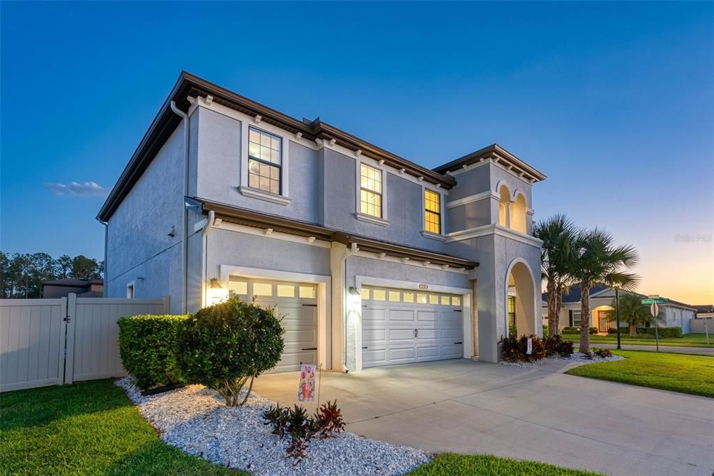 Active With Contract: $875,000 (5 beds, 4 baths, 3548 Square Feet)