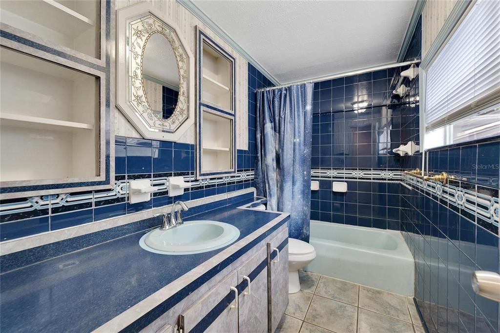待售: $500,000 (5 贝兹, 3 浴室, 2166 平方英尺)