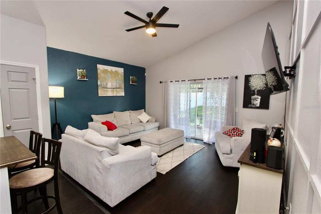 Active With Contract: $529,000 (4 beds, 2 baths, 2144 Square Feet)