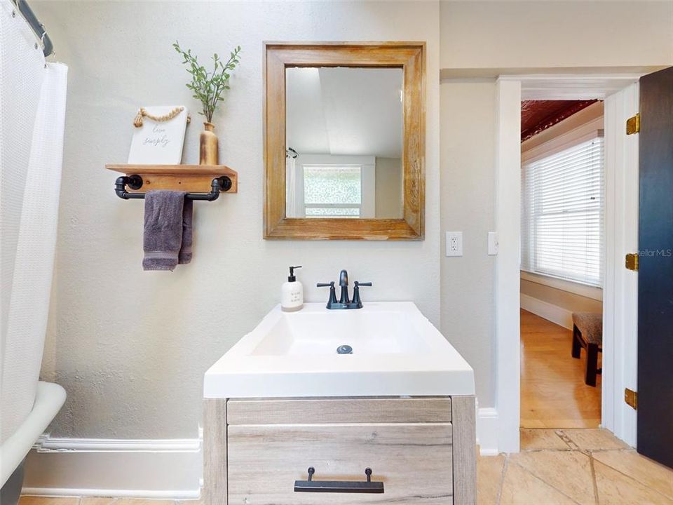 Guest Bathroom Downstairs