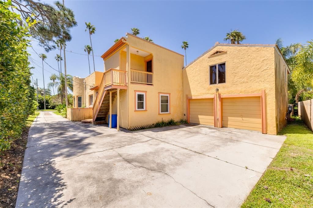 For Sale: $1,300,000 (4 beds, 3 baths, 3258 Square Feet)
