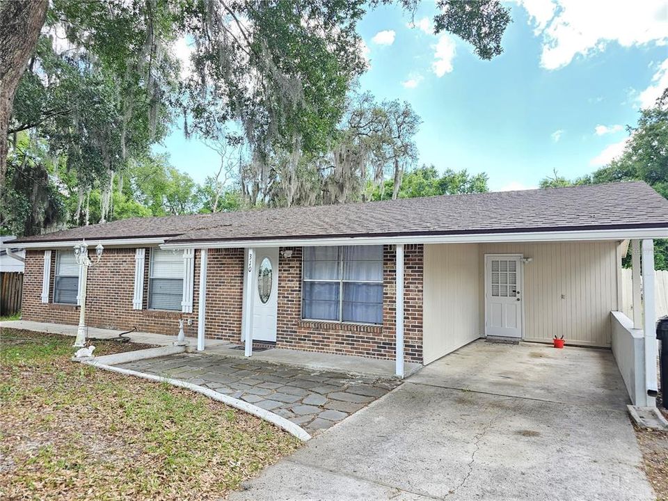 Recently Sold: $270,000 (3 beds, 1 baths, 1115 Square Feet)