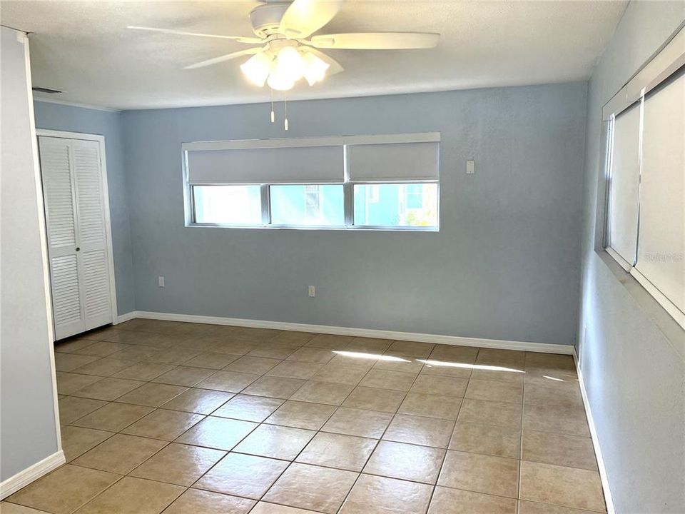 Recently Rented: $2,000 (3 beds, 2 baths, 1212 Square Feet)