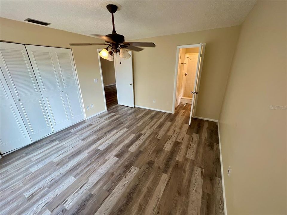 For Rent: $2,450 (3 beds, 2 baths, 1194 Square Feet)