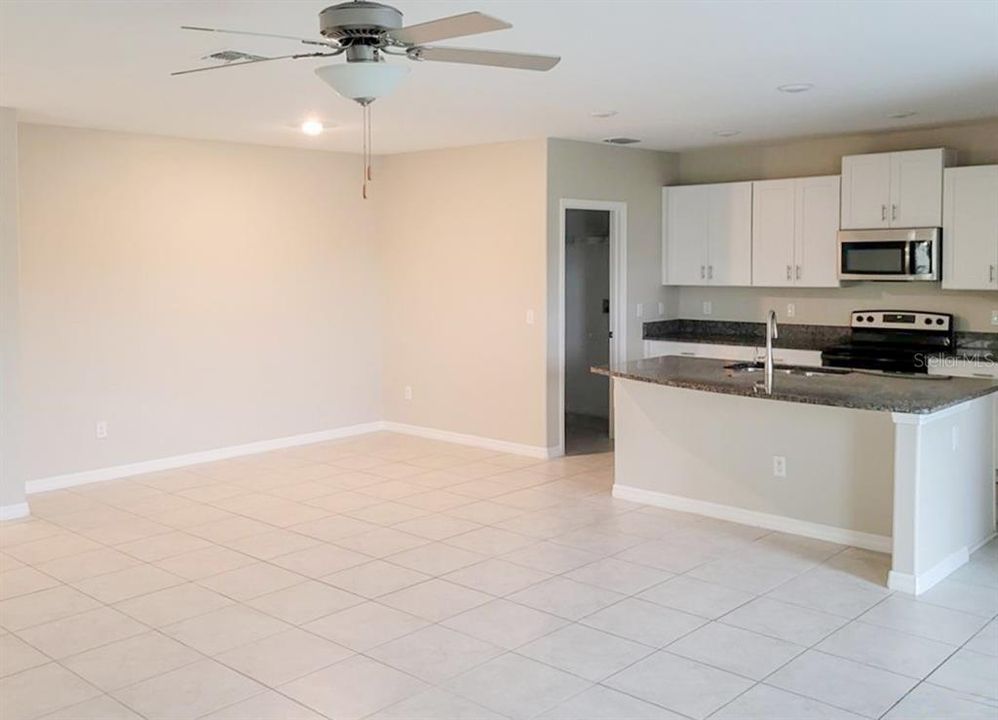 For Sale: $469,900 (4 beds, 2 baths, 2217 Square Feet)