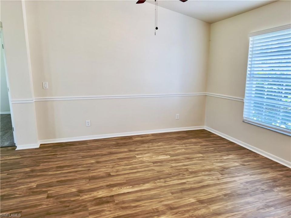 For Sale: $369,000 (3 beds, 2 baths, 1405 Square Feet)
