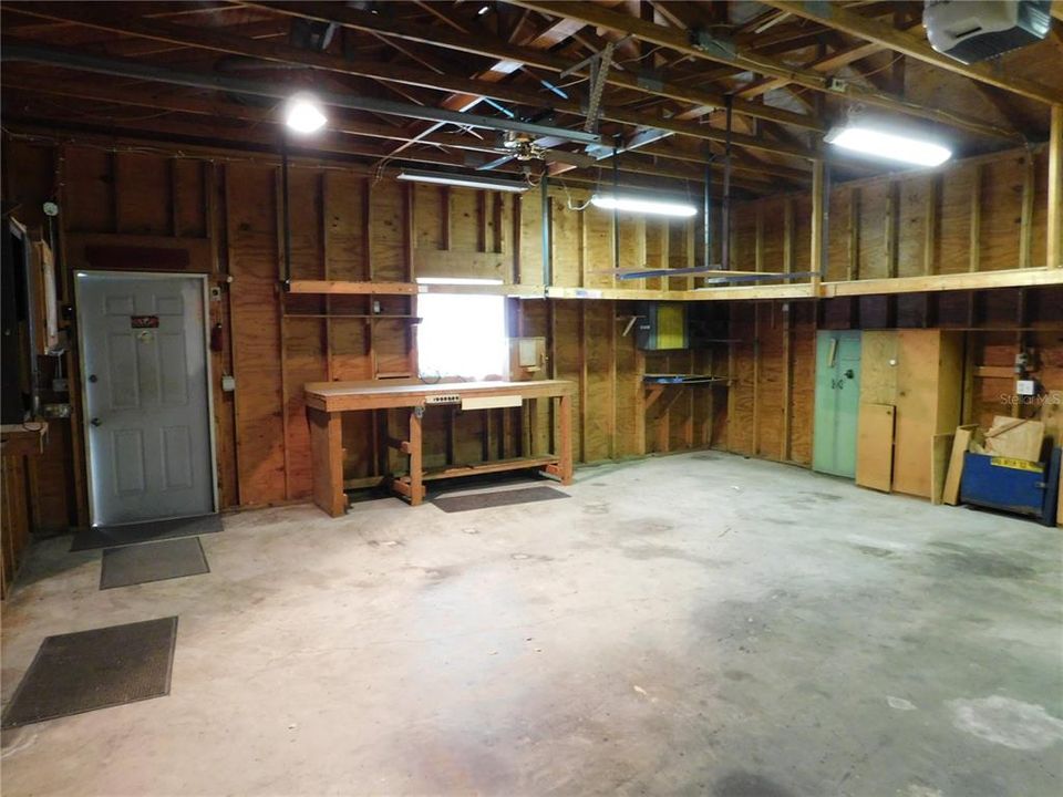 Over sized 2 car garage and workshop