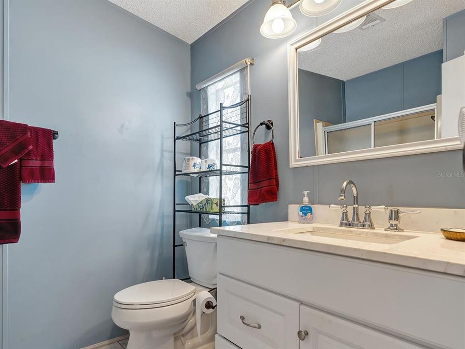 For Sale: $185,000 (2 beds, 2 baths, 1112 Square Feet)