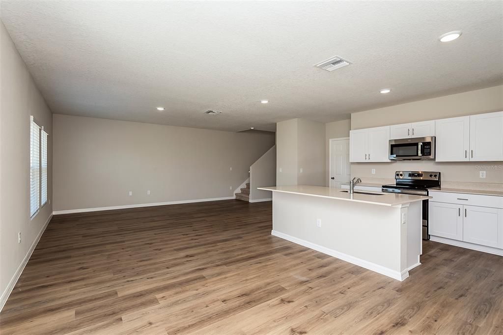 For Sale: $429,990 (4 beds, 2 baths, 2039 Square Feet)