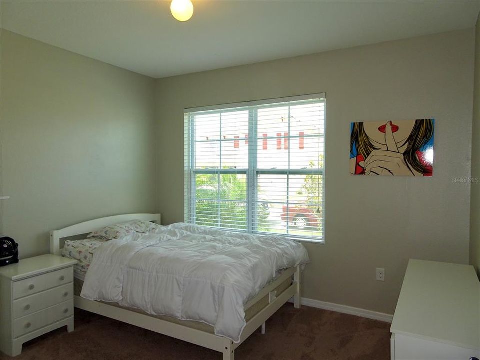 For Sale: $350,000 (3 beds, 2 baths, 1706 Square Feet)