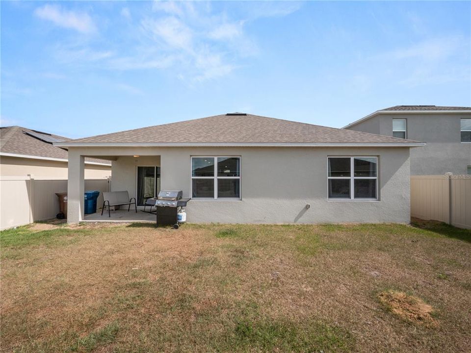 For Sale: $359,000 (4 beds, 2 baths, 1867 Square Feet)