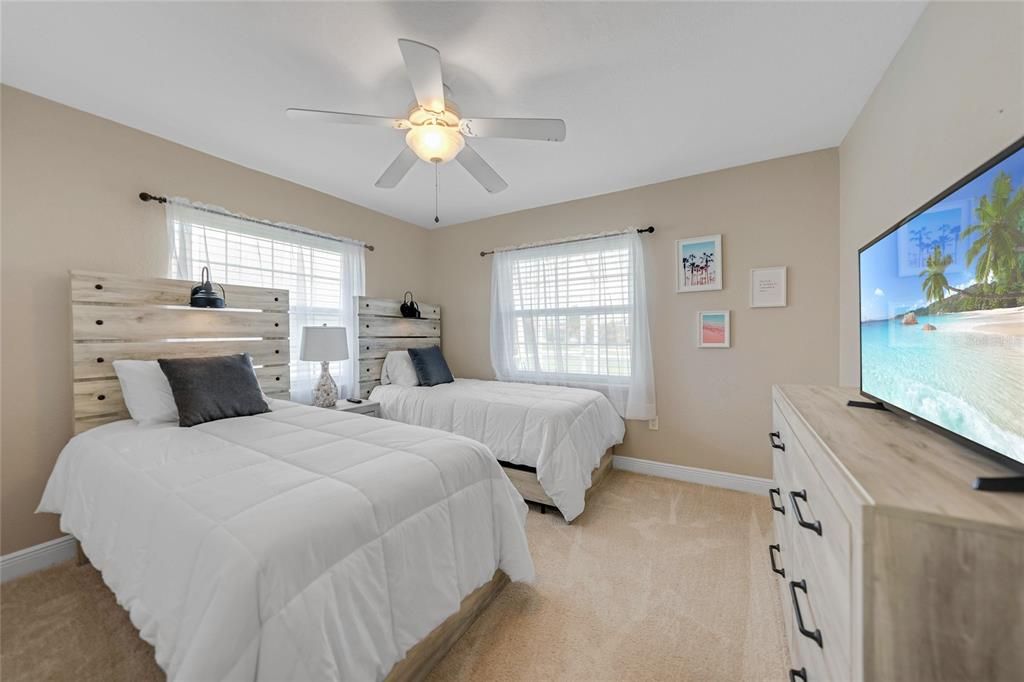Active With Contract: $449,000 (3 beds, 2 baths, 1688 Square Feet)