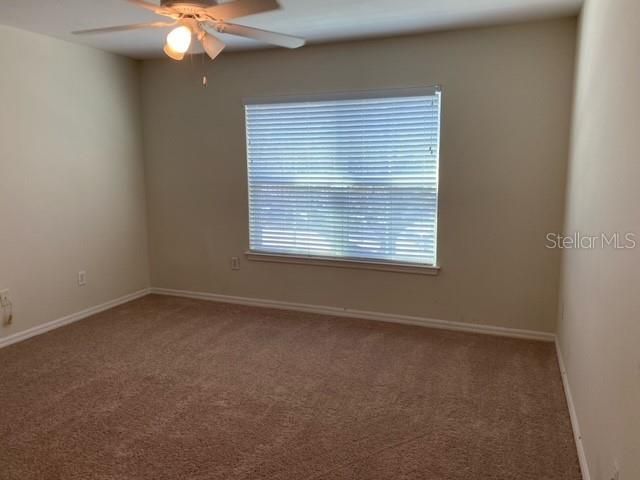 Recently Rented: $1,900 (3 beds, 2 baths, 1600 Square Feet)
