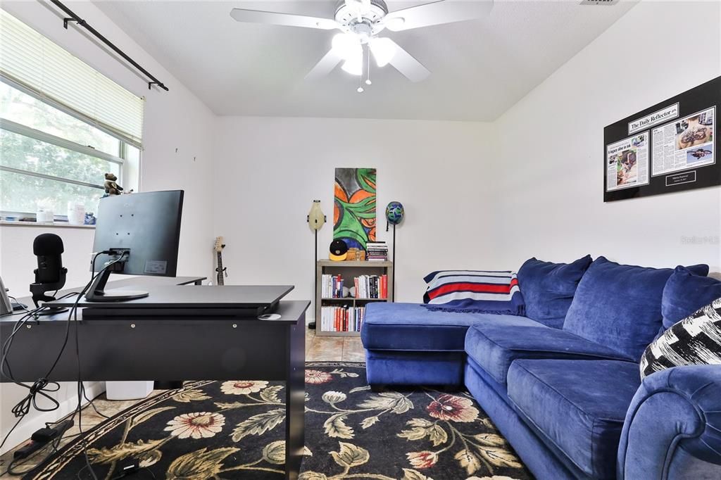 Active With Contract: $369,000 (3 beds, 2 baths, 1587 Square Feet)