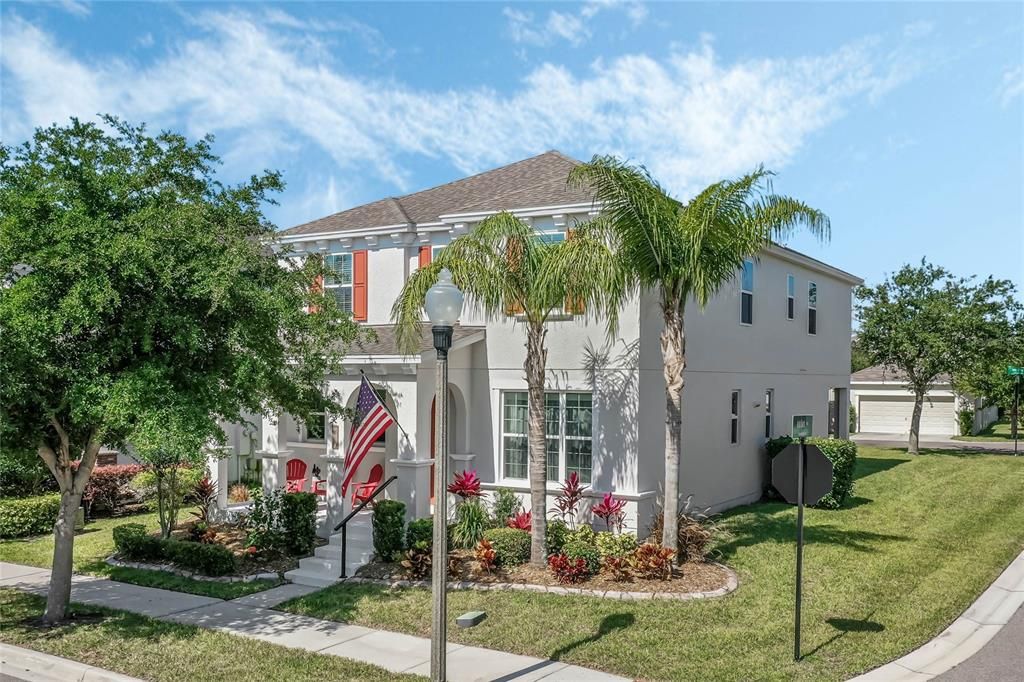 For Sale: $599,900 (4 beds, 2 baths, 2609 Square Feet)