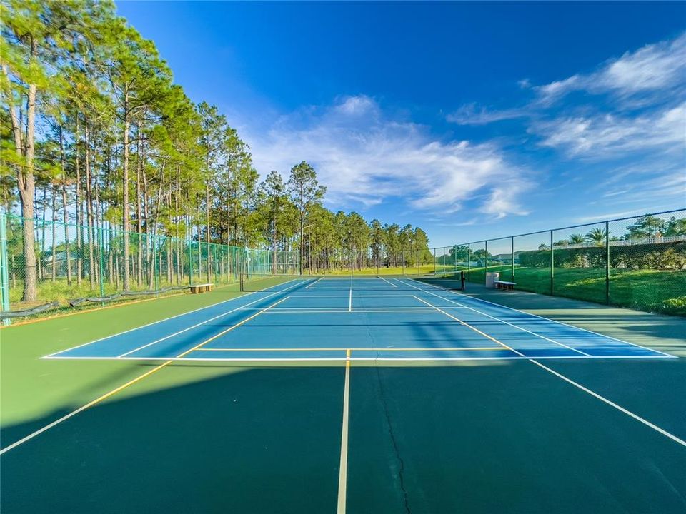 Community Tennis/Pickleball court