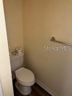 For Rent: $1,950 (2 beds, 1 baths, 940 Square Feet)