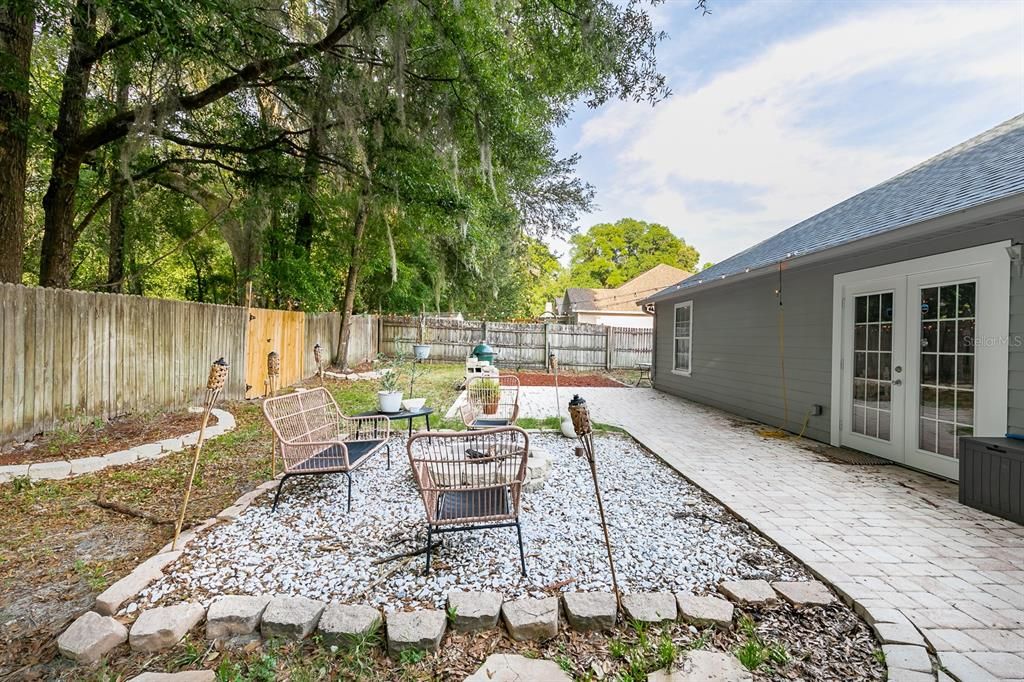 Active With Contract: $399,900 (4 beds, 2 baths, 2031 Square Feet)