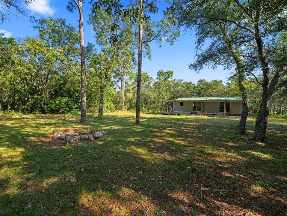 For Sale: $215,000 (3 beds, 2 baths, 1144 Square Feet)