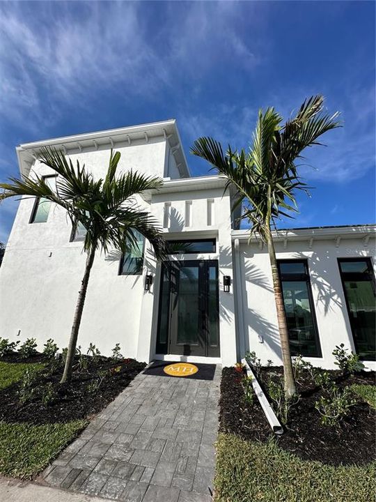 Recently Sold: $1,766,883 (3 beds, 3 baths, 4202 Square Feet)