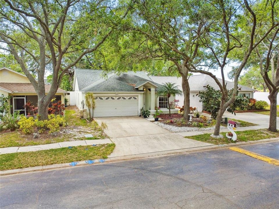 For Sale: $429,900 (3 beds, 2 baths, 1431 Square Feet)