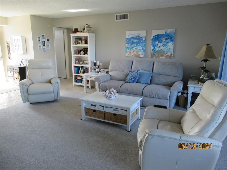 CHAIRS ARE RECLINER SWIVEL FOR EASY VIEWING ACESS TO THE LANAI