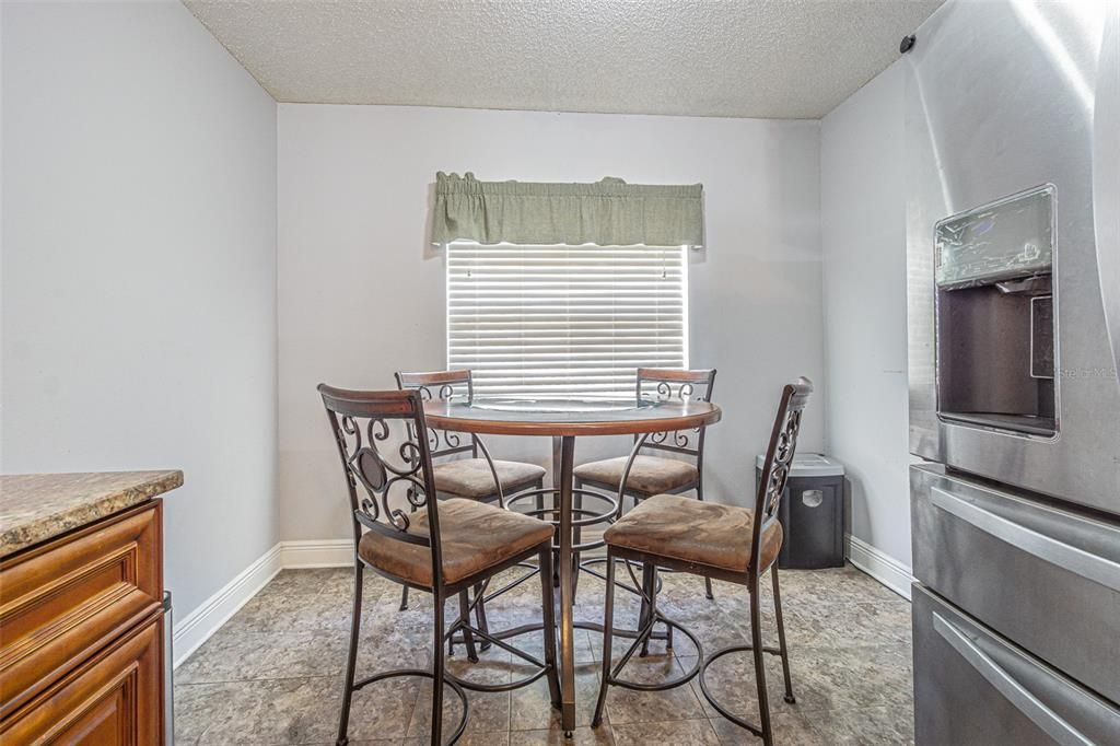 For Sale: $449,900 (3 beds, 2 baths, 1420 Square Feet)