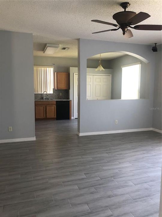 For Rent: $2,200 (3 beds, 2 baths, 1350 Square Feet)