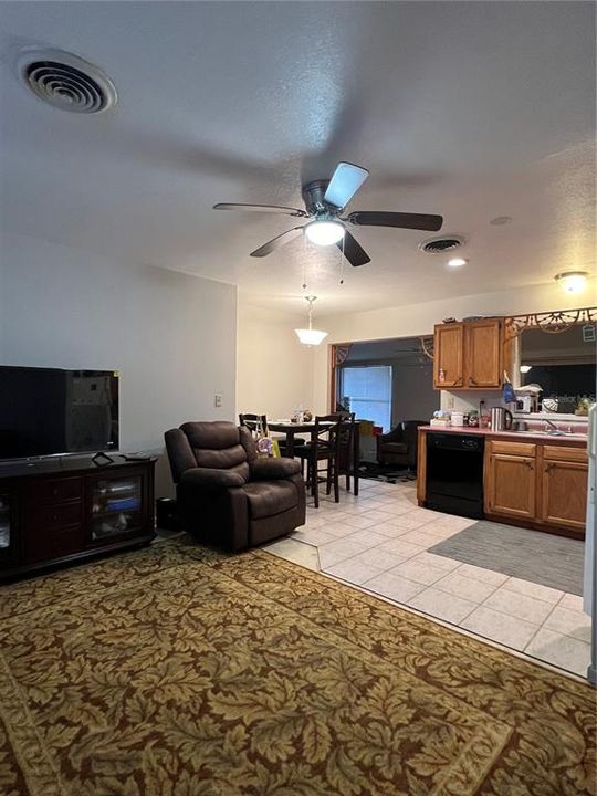 Active With Contract: $375,000 (4 beds, 0 baths, 2373 Square Feet)