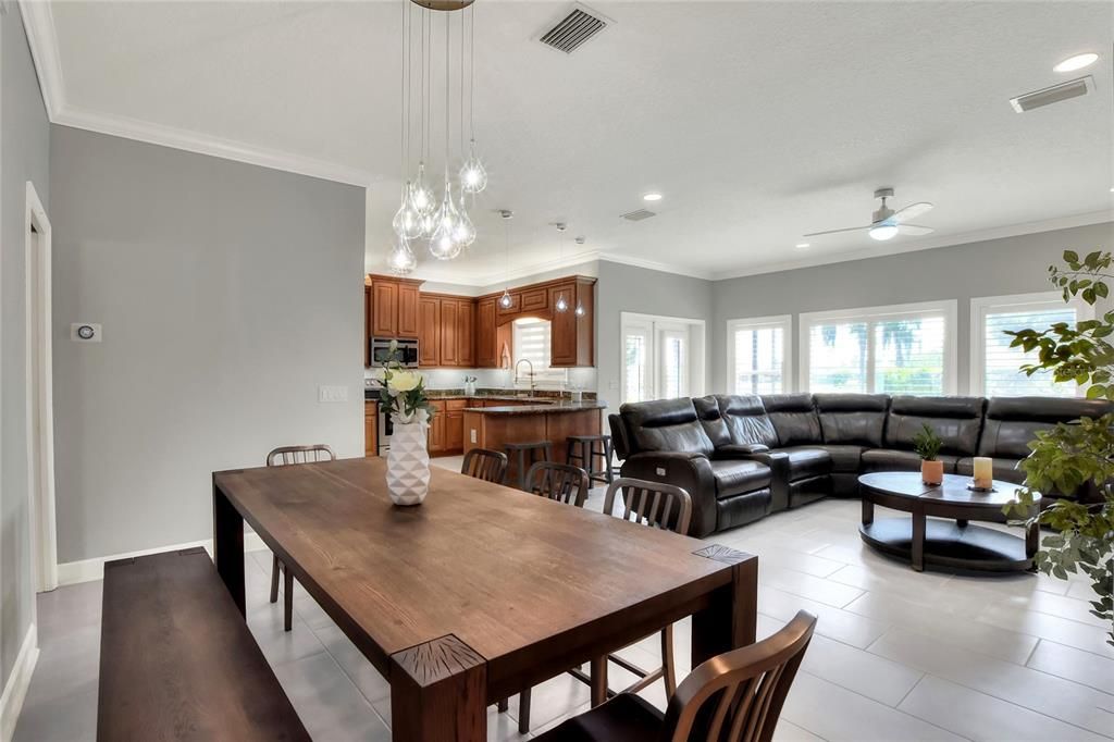 Active With Contract: $449,900 (3 beds, 2 baths, 1871 Square Feet)