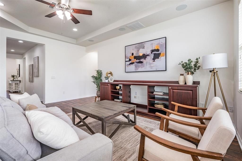 Active With Contract: $410,000 (4 beds, 2 baths, 1864 Square Feet)