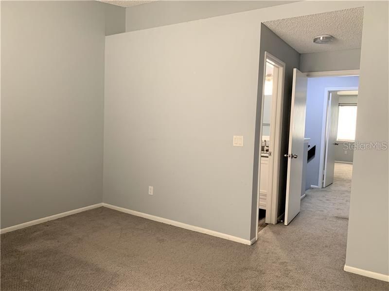 For Rent: $1,999 (2 beds, 2 baths, 1161 Square Feet)