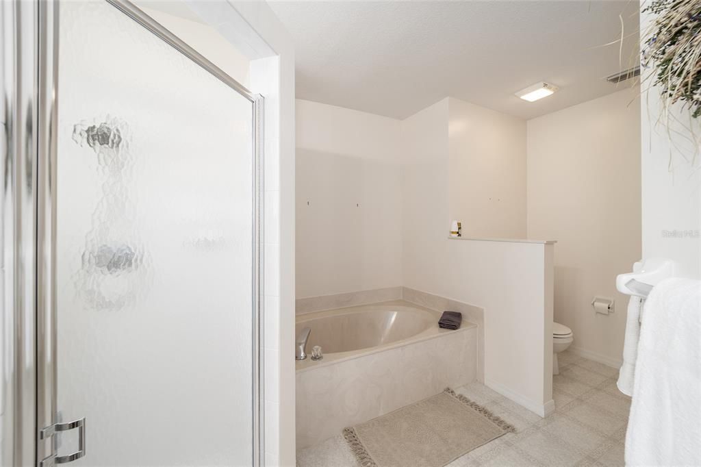 待售: $305,000 (3 贝兹, 2 浴室, 1762 平方英尺)