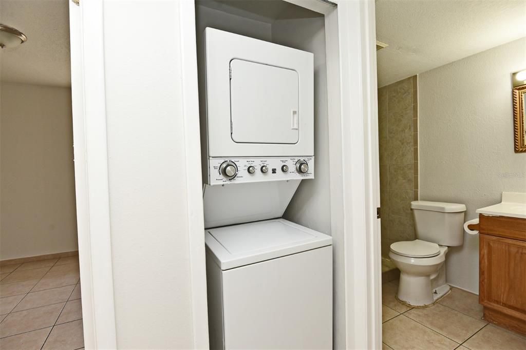 For Rent: $1,795 (2 beds, 2 baths, 1036 Square Feet)